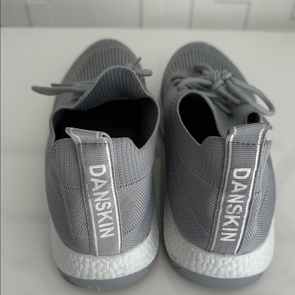 Danskin Women’s Sleek Gray Sneakers